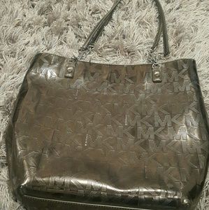 Michael Kors tote